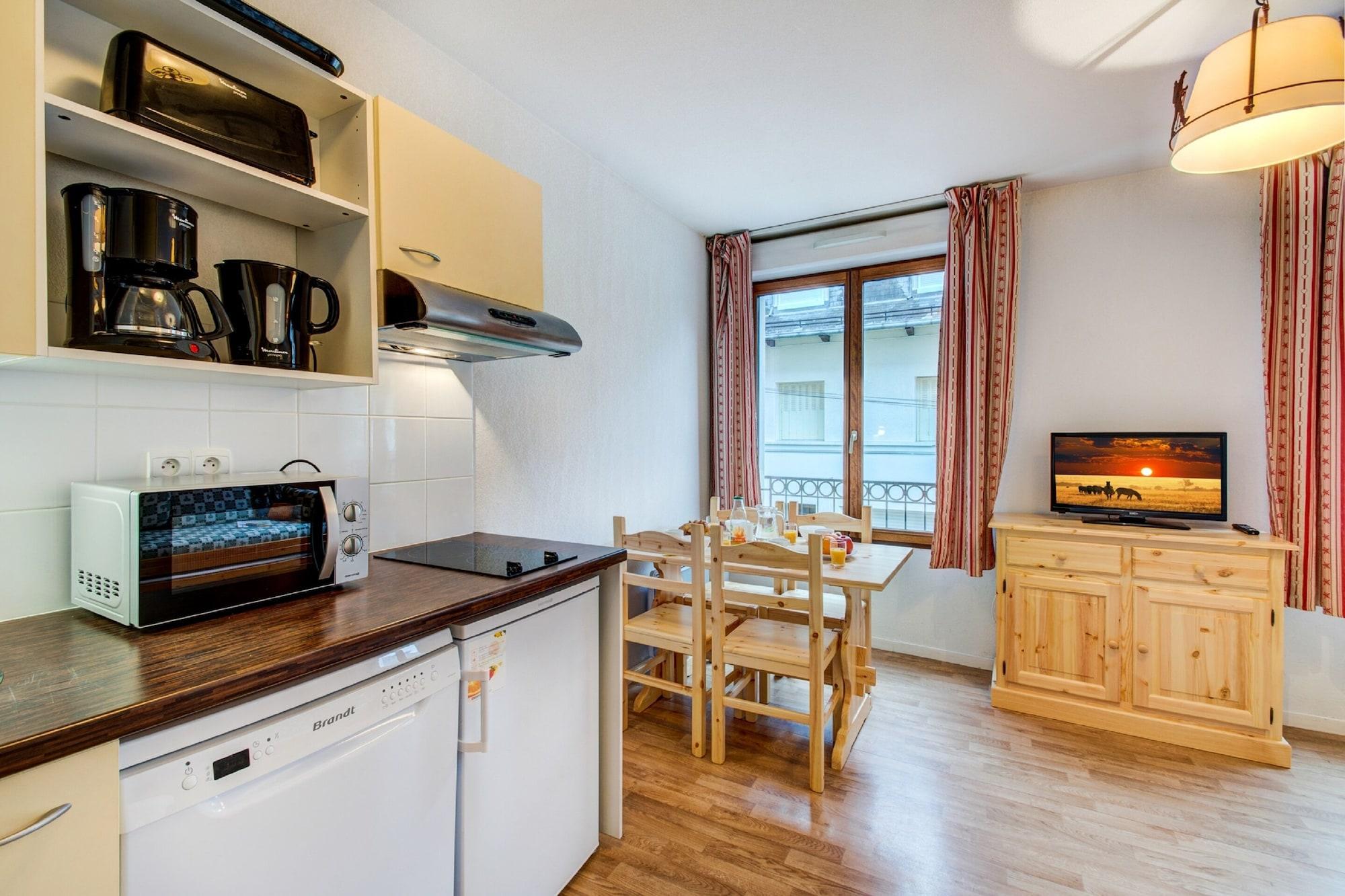 Bagnères-de-Luchon Vacanceole - Residence Illixon מראה חיצוני תמונה