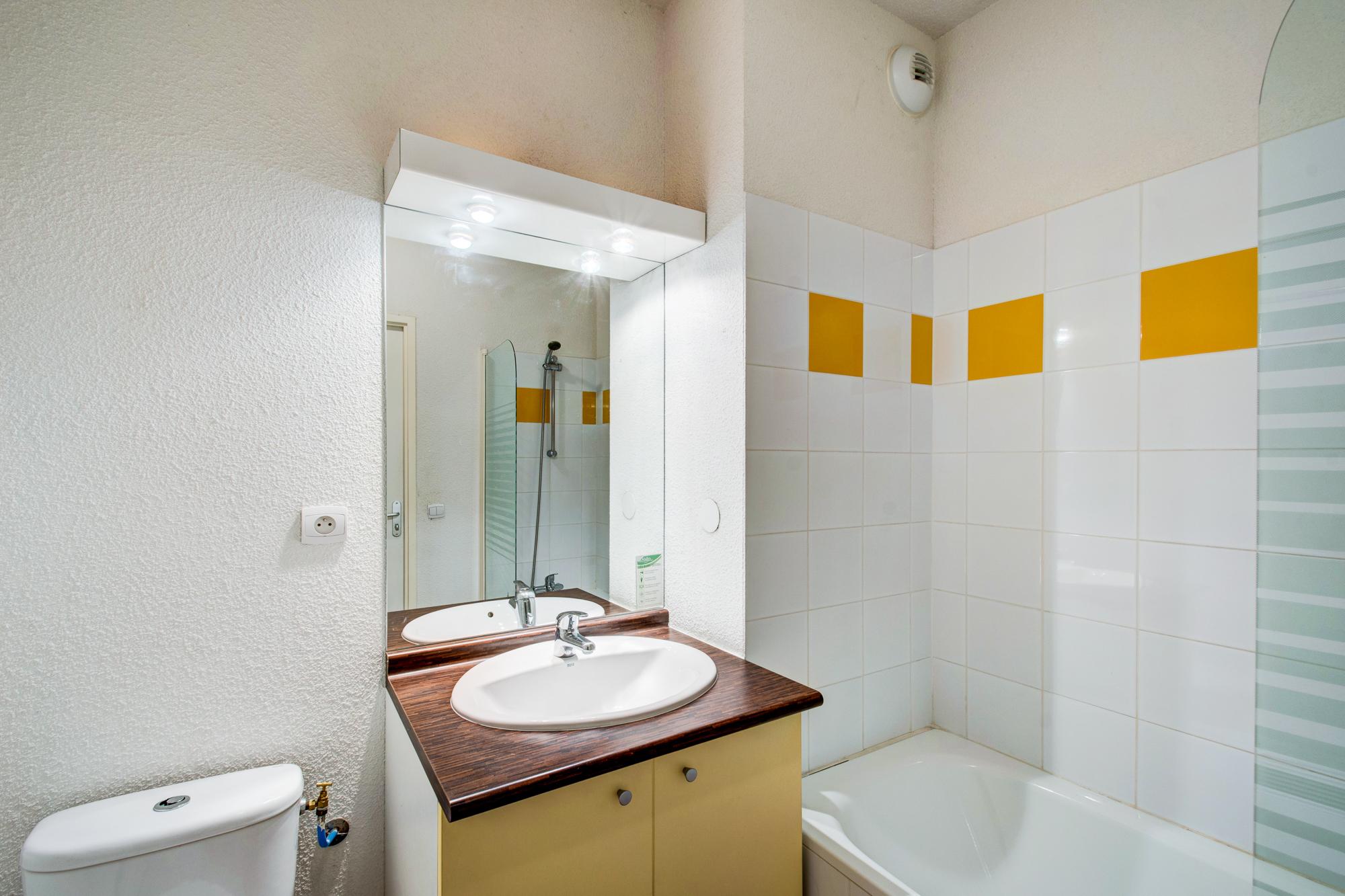 Bagnères-de-Luchon Vacanceole - Residence Illixon מראה חיצוני תמונה