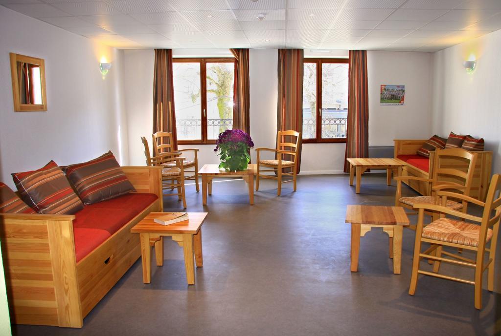 Bagnères-de-Luchon Vacanceole - Residence Illixon מראה חיצוני תמונה
