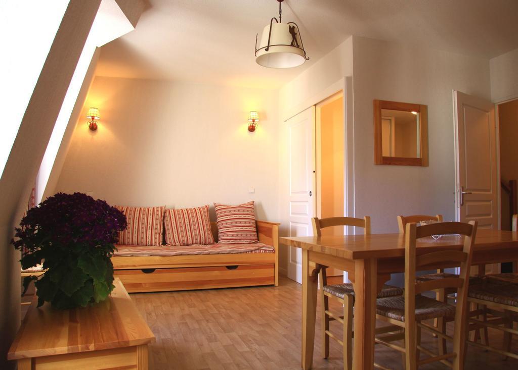 Bagnères-de-Luchon Vacanceole - Residence Illixon מראה חיצוני תמונה